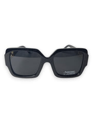 Desert Dusk: Black Burberry-Inspired Sunglasses with Golden Lattice