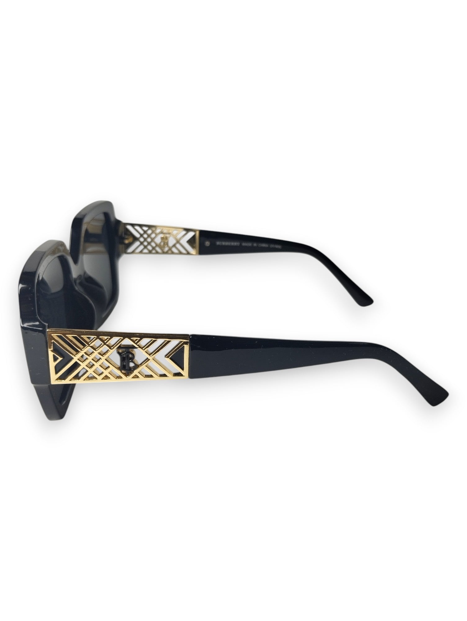 Desert Dusk: Black Burberry-Inspired Sunglasses with Golden Lattice