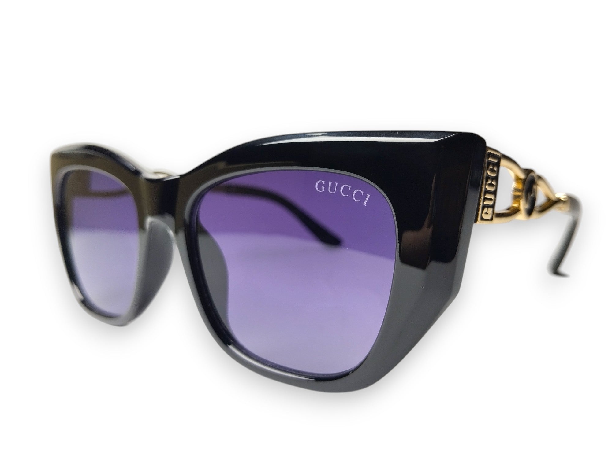 Gucci Black Polarized Cat-Eye Sunglasses with Gold Interlocking GG Arms