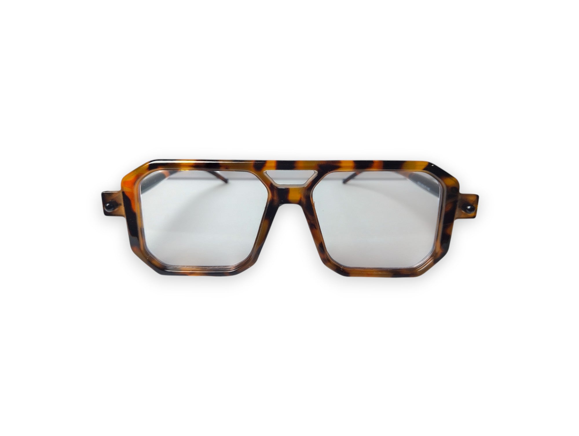 Bold Retro Aviator Sunglasses in Tortoiseshell