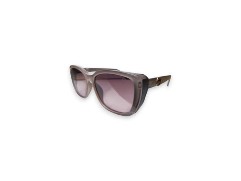Dior Soft Cat-Eye Sunglasses – Subtle Elegance in Lilac Grey