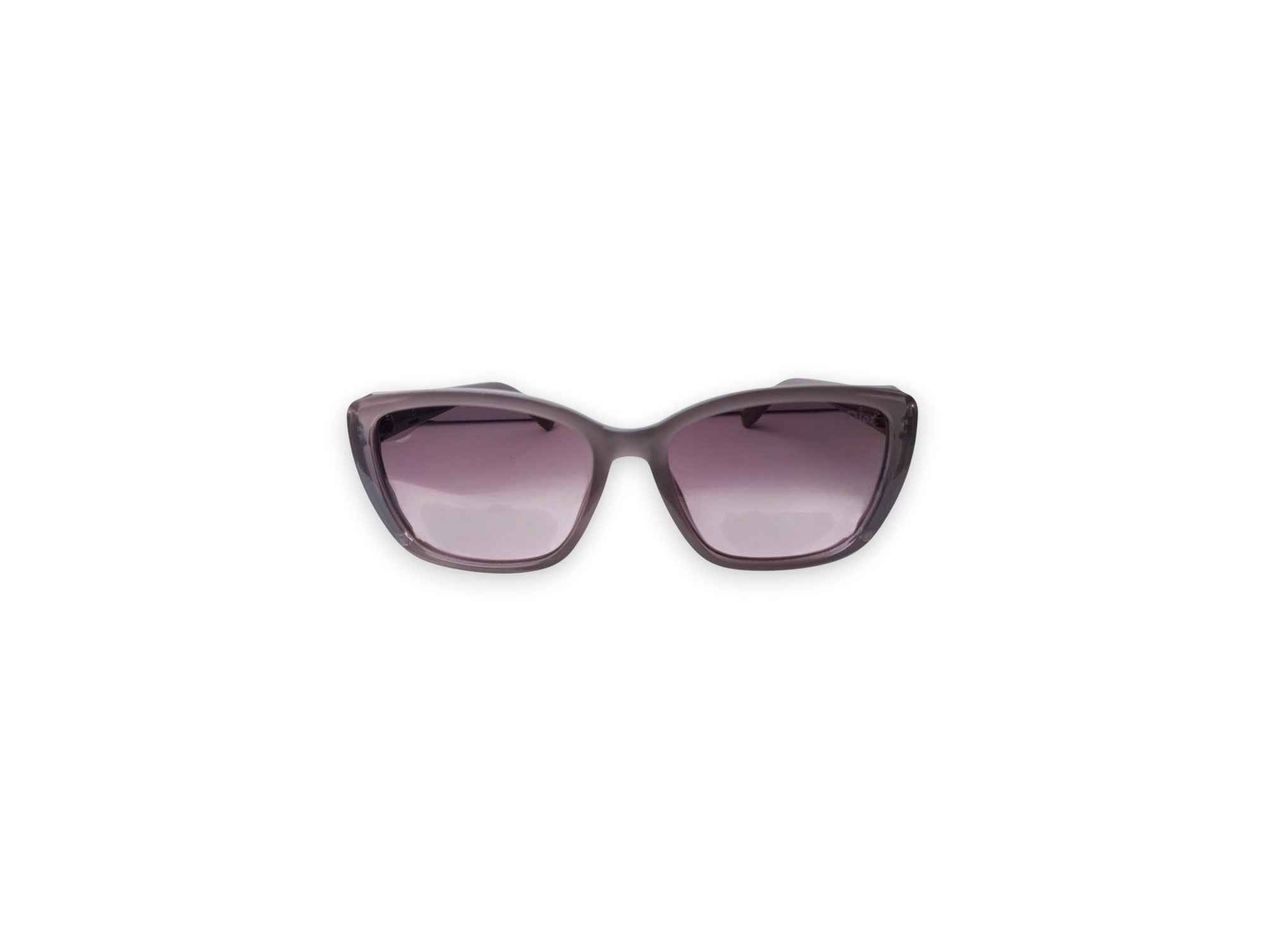 Dior Soft Cat-Eye Sunglasses – Subtle Elegance in Lilac Grey