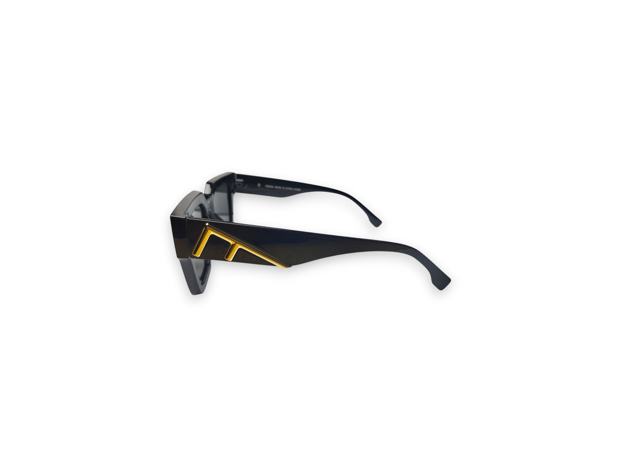 Fendi Bold Geometric Sunglasses – Futuristic Italian Edge