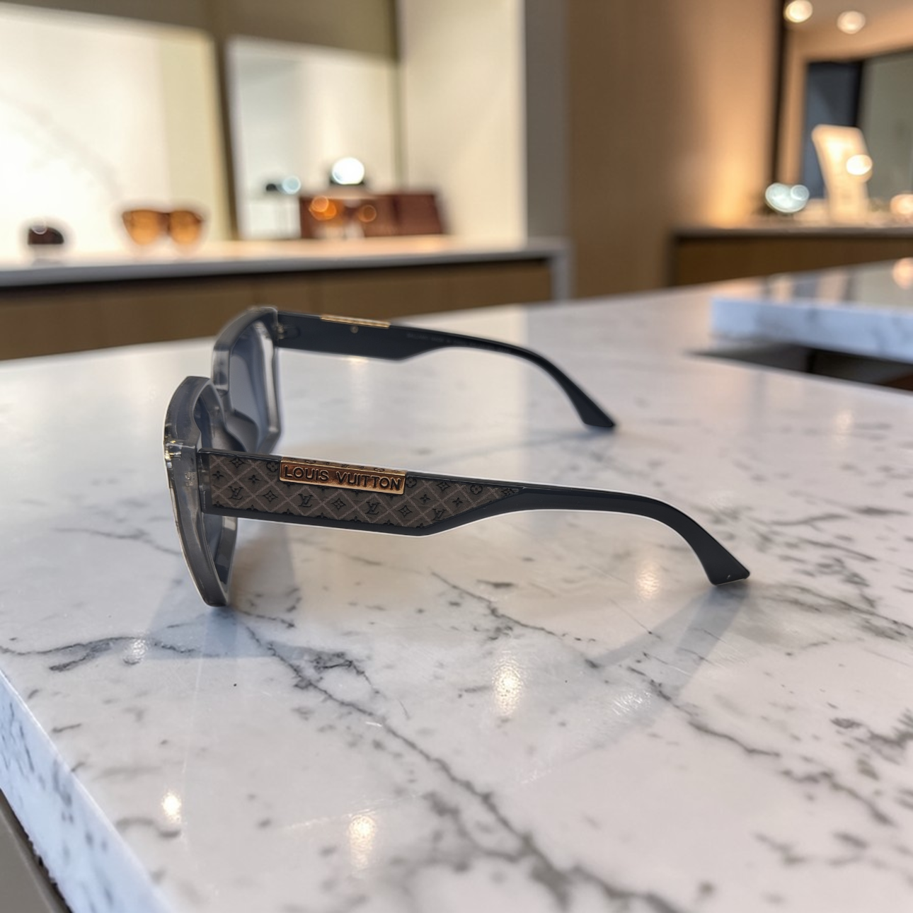 LV Crystal navy Square