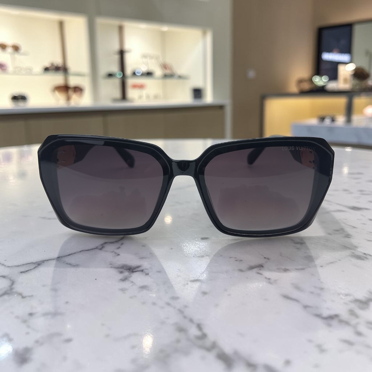 LV  Black Long iconic