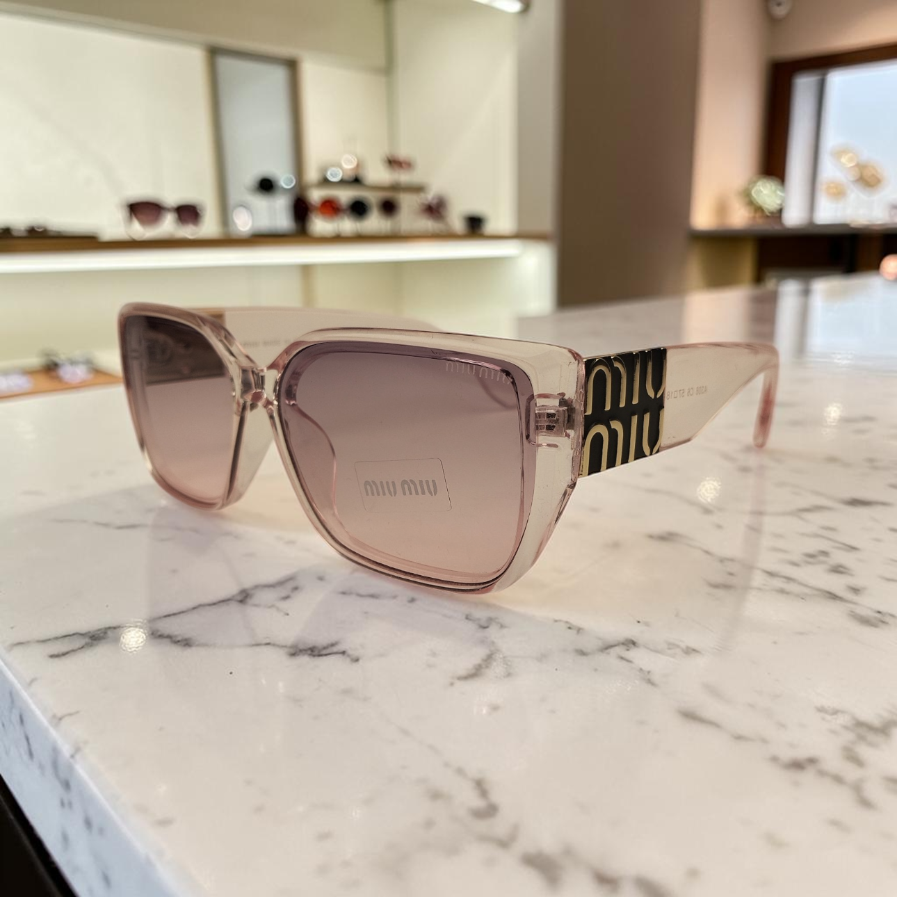 MM Crystal Pink Square