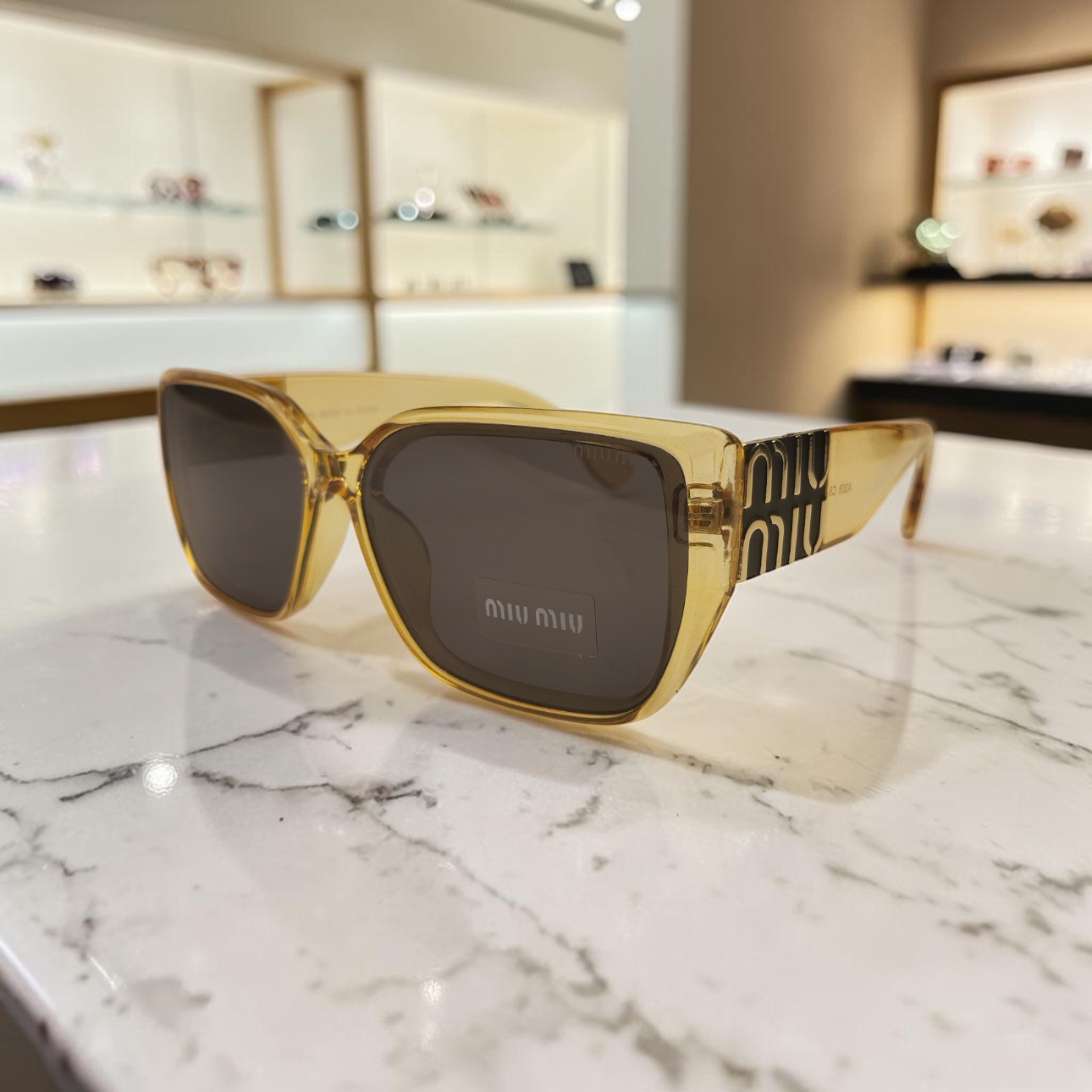 MM Crystal Yellow Square