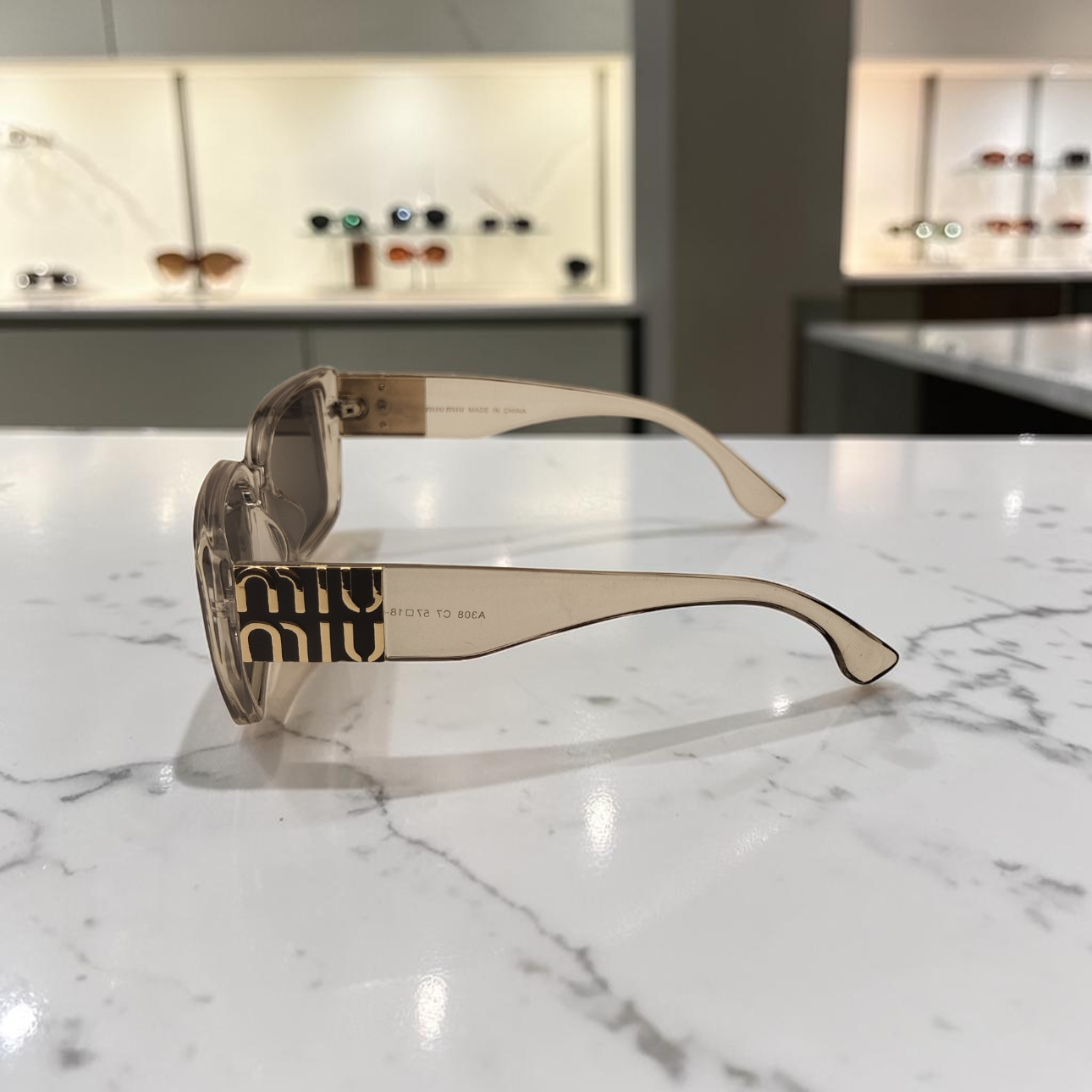 MM Crystal Silver Square