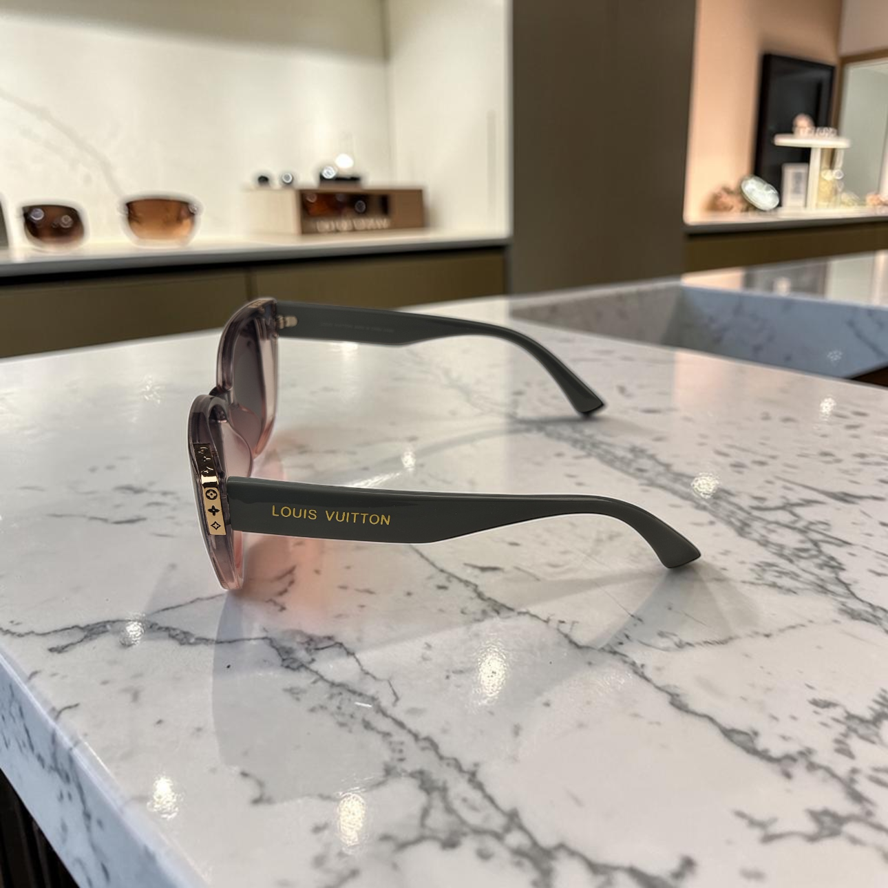 LV Grey x Rose STAR