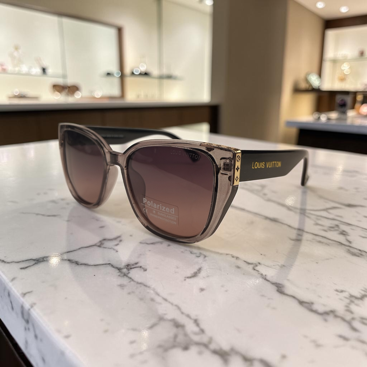 LV Gray STAR - Black arm