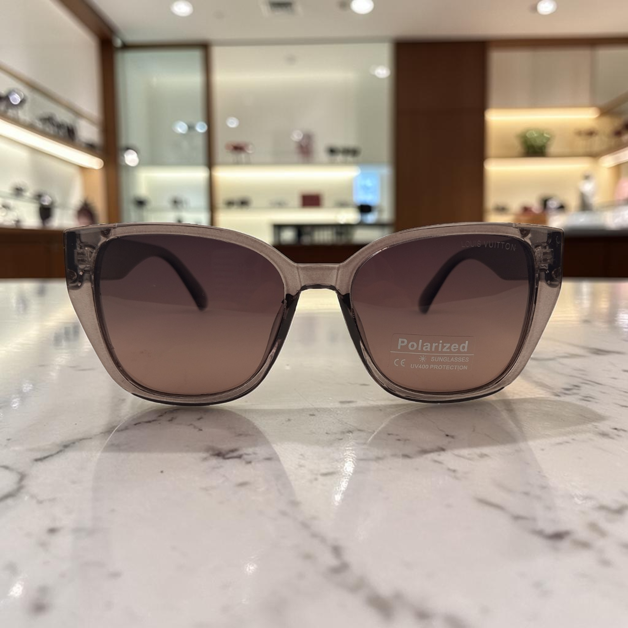 LV Gray STAR - Black arm