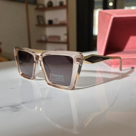 Elegant Blush Pink Cat-Eye Polarized Sunglasses with Gold Temple Detail