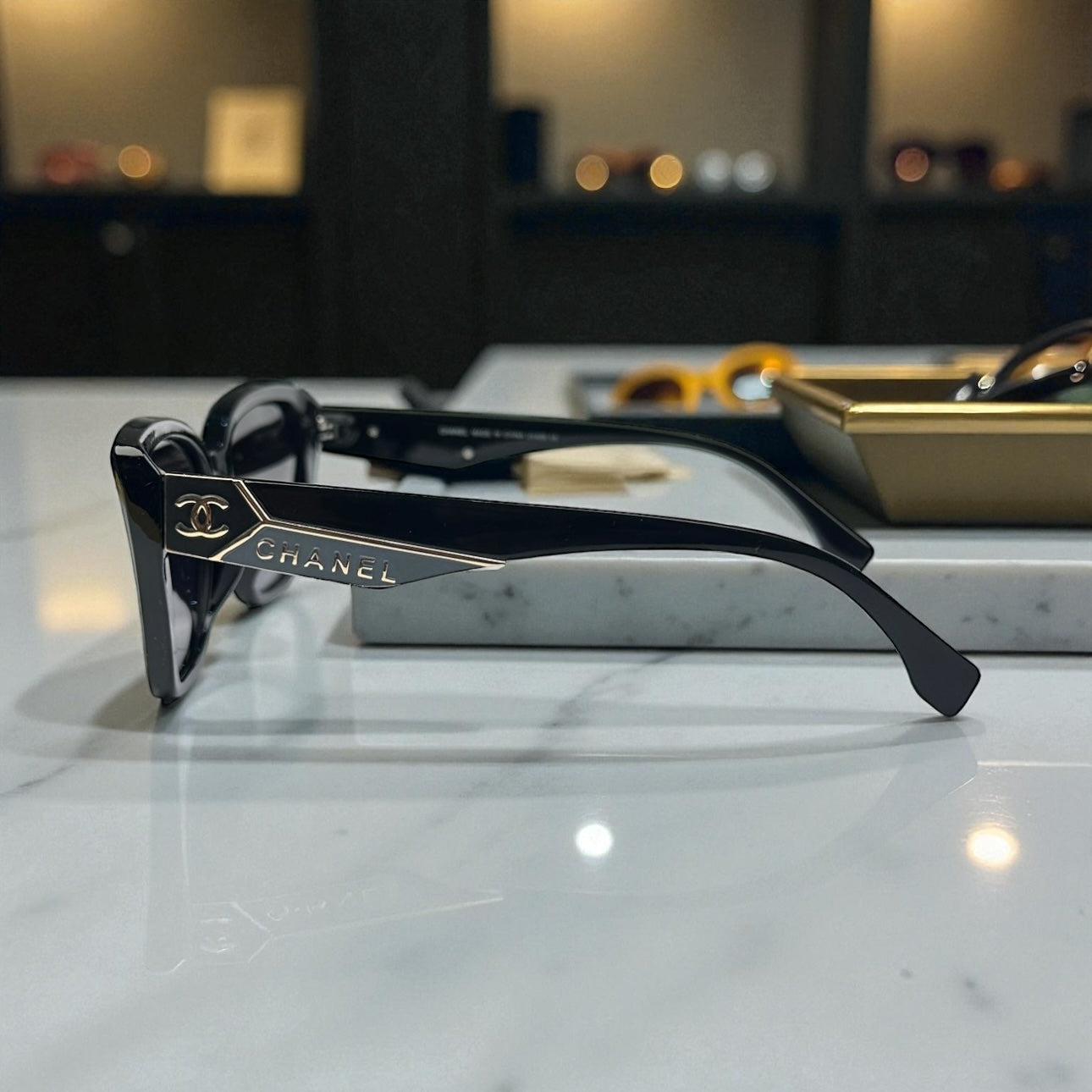 Chanel Polarized Sunglasses – Black & Gold Cat-Eye Frame UV400 Protection